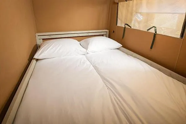 Camping San Marino 로파르 0*,